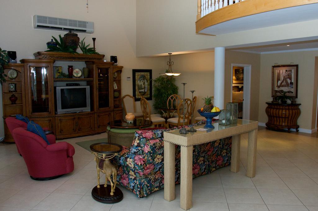 Sunrise Beach Club And Villas - Paradise Island Ruang foto